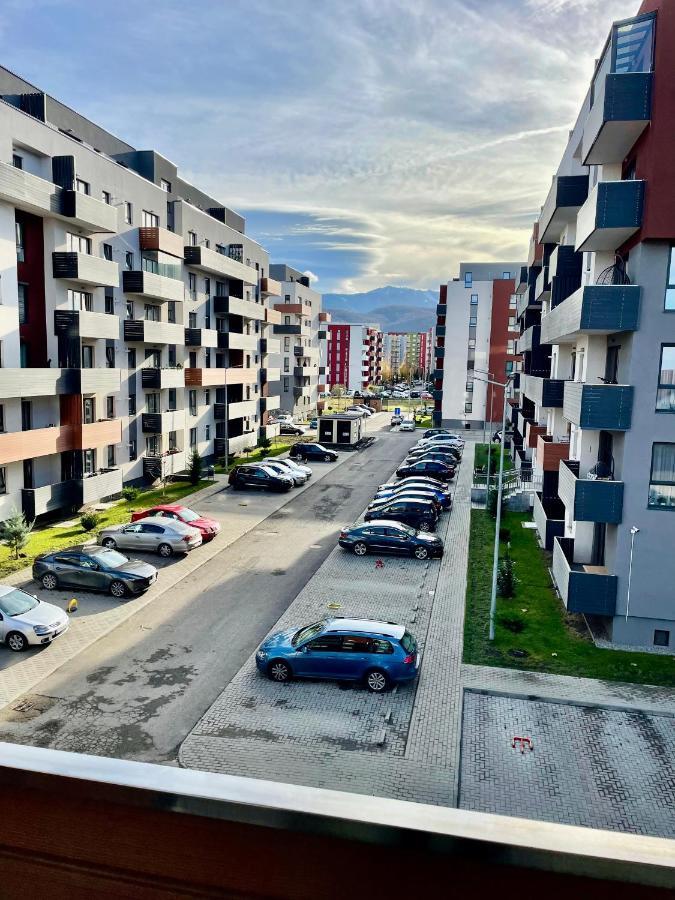 Montsee Brasov Lägenhet Exteriör bild
